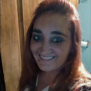 Meet your Posher, Yolanda